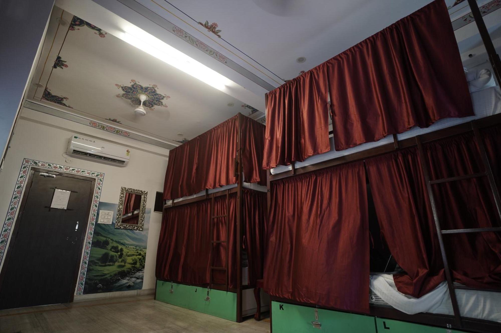 Hostel Funky Bunky Udaipur Exterior foto